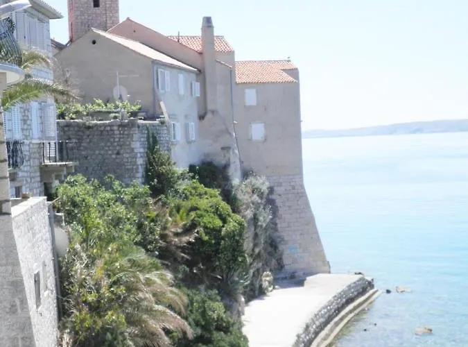 Apartments Zlata In The Heart Of The Old Town, Close To The Beach Apartman Rab Town