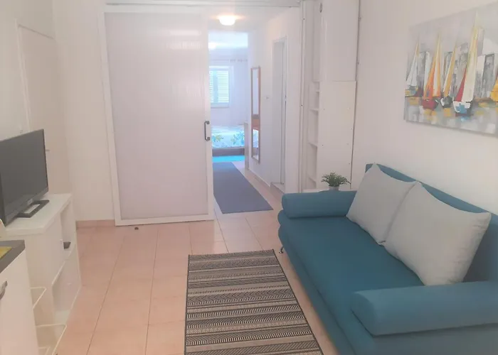 Apartments Zlata In The Heart Of The Old Town, Close To The Beach