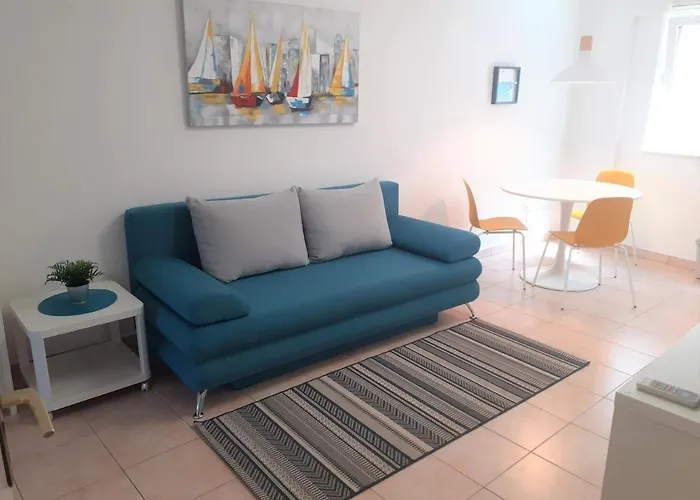 Apartman Apartments Zlata In The Heart Of The Old Town, Close To The Beach