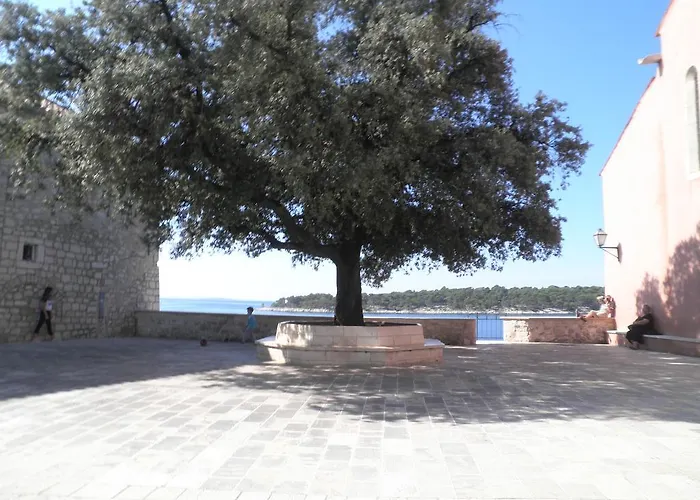 Apartments Zlata In The Heart Of The Old Town, Close To The Beach *