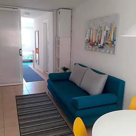 Apartman Apartments Zlata In The Heart Of The Old Town, Close To The Beach Rab Town