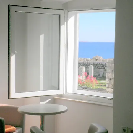 Apartments Zlata In The Heart Of The Old Town, Close To The Beach * Rab Town