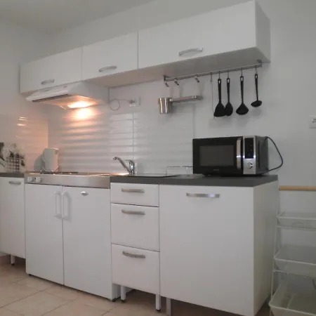 Zlata In The Heart Of The Old Town, Close To The